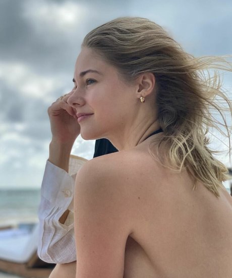 Nahá fotka uniklých OnlyFans od Abigail Klein