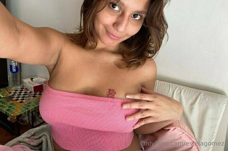 Naken läckt OnlyFans-bild av Estelagomez