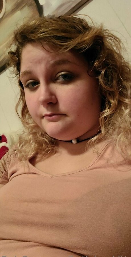 Katiebugkitty122