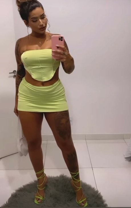 Muito Linda