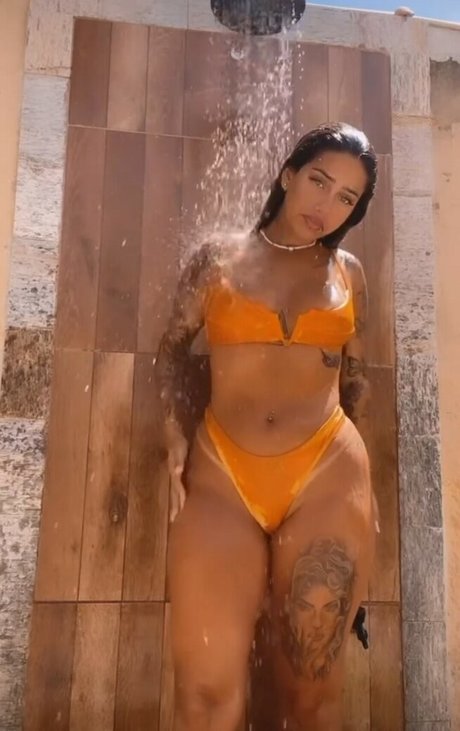 Muito Linda