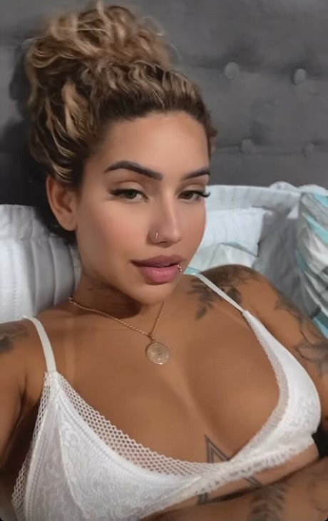 Muito Linda