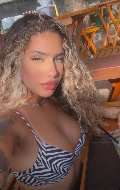 Muito Linda