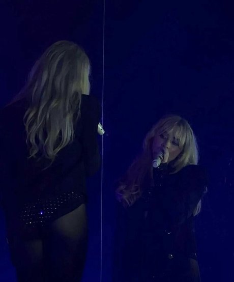 Sabrina Carpenter