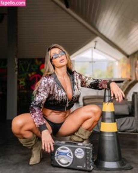 Gracyanne Barbosa