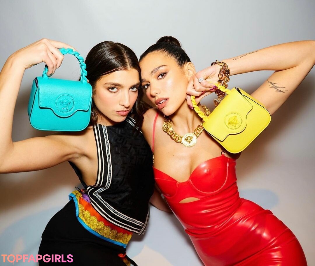 Naken lekkede OnlyFans-bilde av Dua Lipa #1668