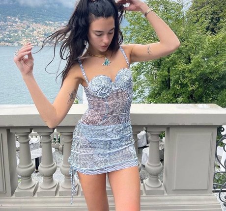 Dua Lipa