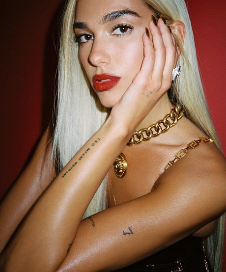 Dua Lipa