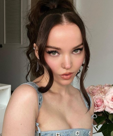 Dove Cameron