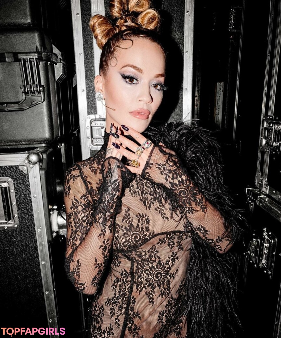 Rita Ora OnlyFansリークヌード写真 #1259