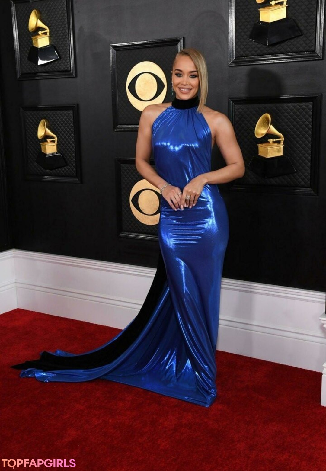 Nahá fotka uniklých OnlyFans od Rita Ora #1330