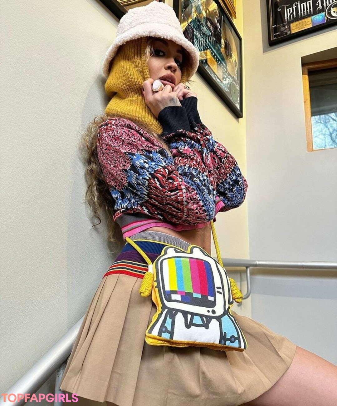 Nahá fotka uniklých OnlyFans od Rita Ora #1374