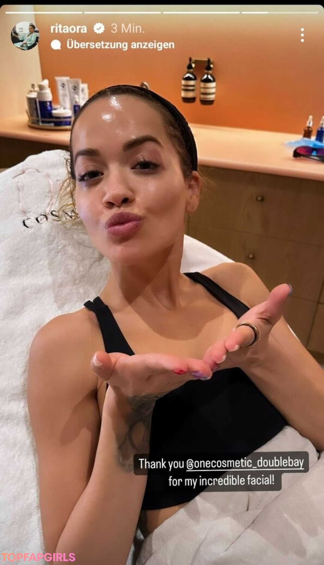 Nahá fotka uniklých OnlyFans od Rita Ora #1594