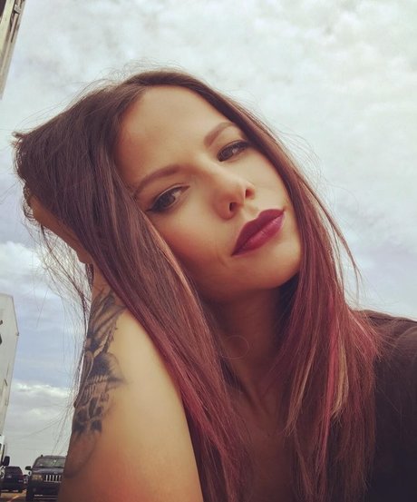 Nahá fotka uniklých OnlyFans od Tammin Sursok