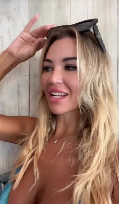 Alasti lekkinud OnlyFans-i pilt Christine Mcguinness