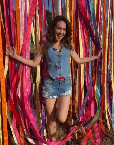 Laura Tobin