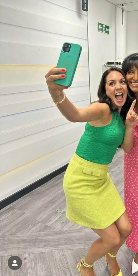 Laura Tobin