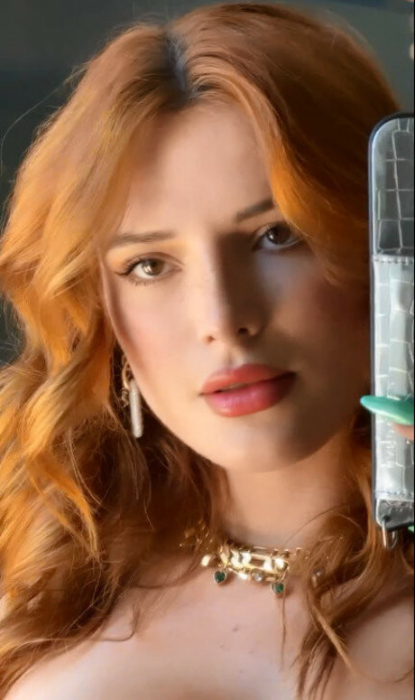 Bella Thorne