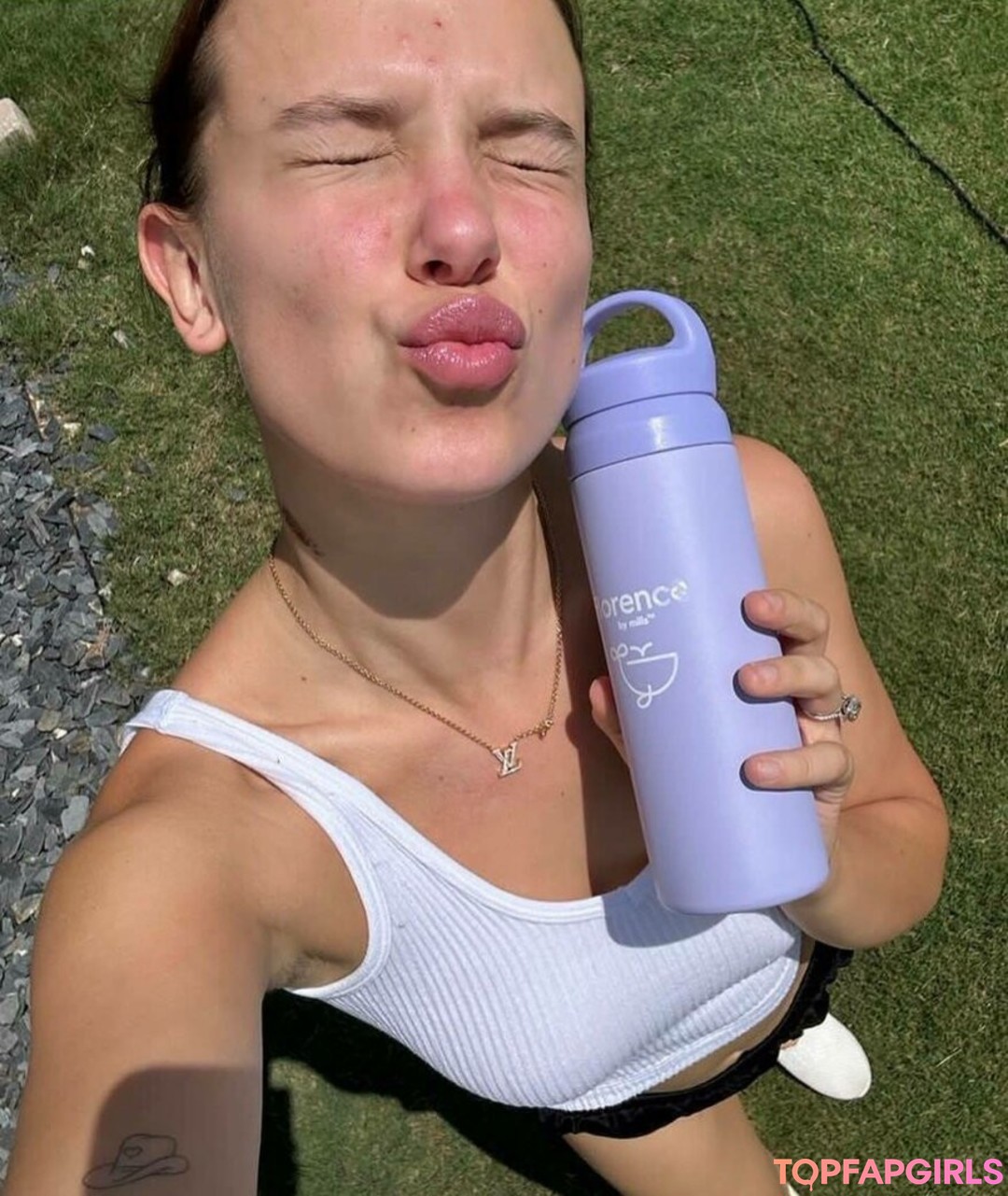 Nahá fotka uniklých OnlyFans od Millie Bobby Brown #1205
