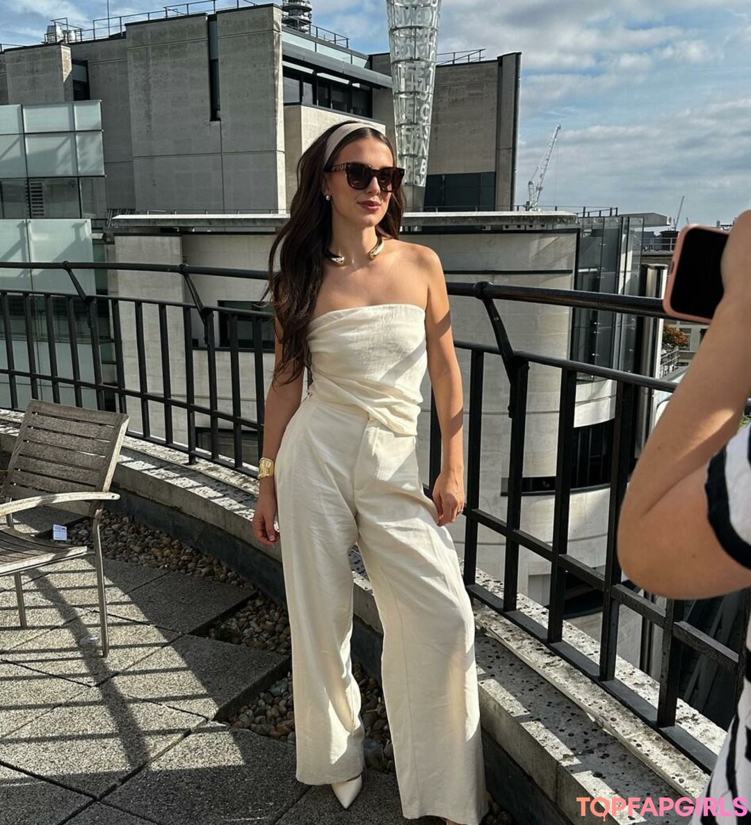 Nahá fotka uniklých OnlyFans od Millie Bobby Brown #1391