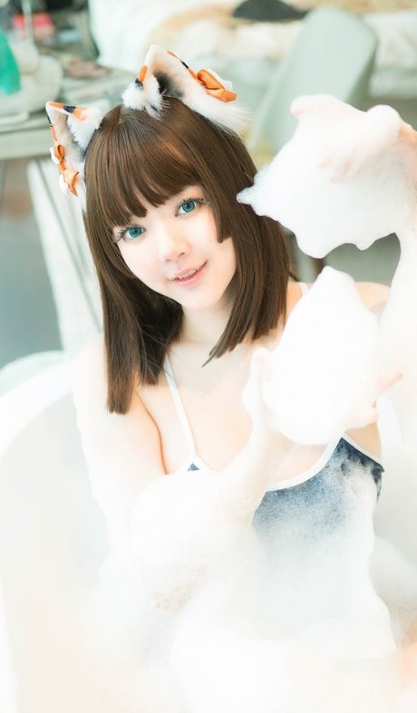 Ying Tze