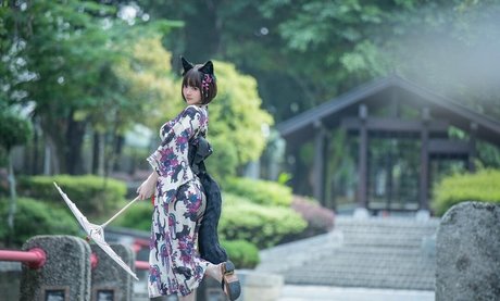 Ying Tze