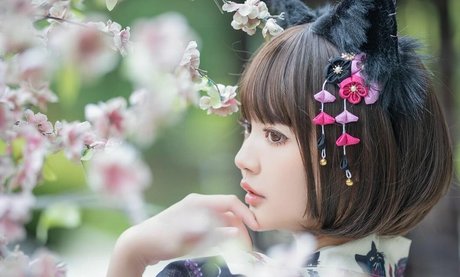 Ying Tze