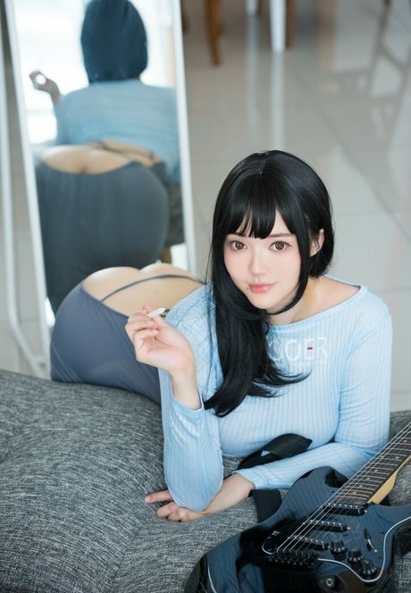 Ying Tze