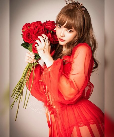 Ying Tze