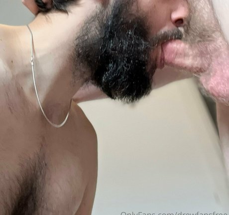 Nahá fotka uniklých OnlyFans od Drewfansfree