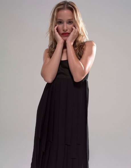 Naken läckt OnlyFans-bild av Piper Perabo