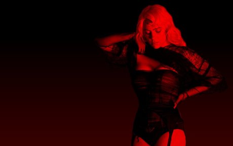 Naken lekkede OnlyFans-bilde av Billie Eilish