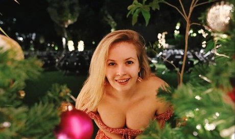 Valeriya ASMR