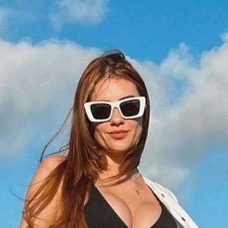 Nahá fotka uniklých OnlyFans od Karol Queiroz