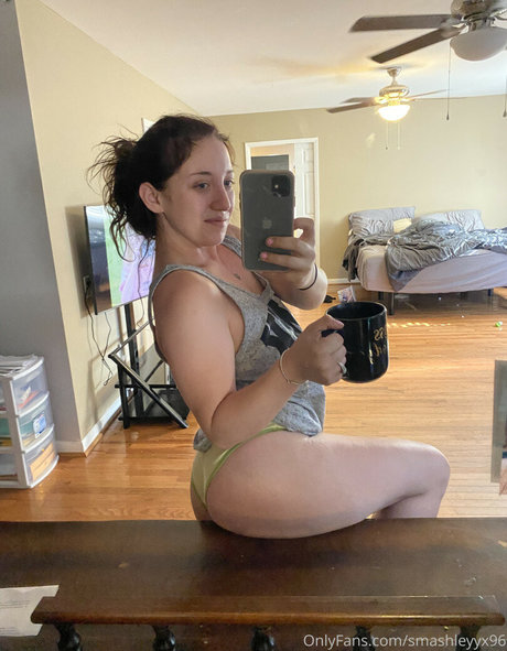 Smashleyyx96