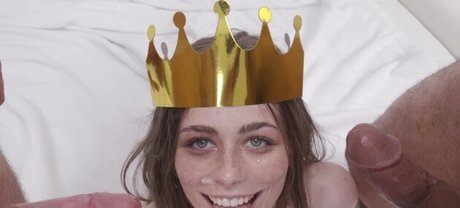 Naken lekkede OnlyFans-bilde av Thereneerose
