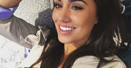 Nahá fotka uniklých OnlyFans od Clelia Theodorou
