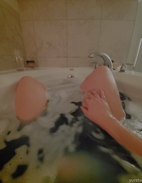 Nahá fotka uniklých OnlyFans od Yureta