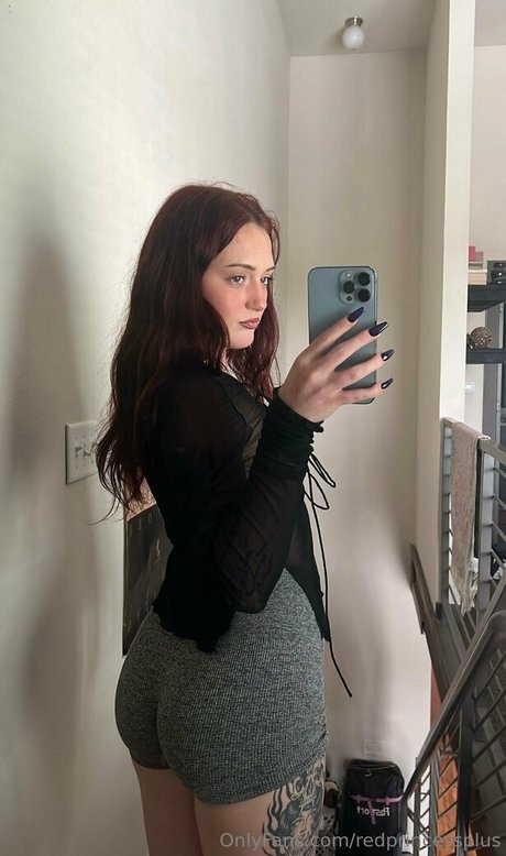 Alaston vuotanut OnlyFans-kuva Klaireelizabeth