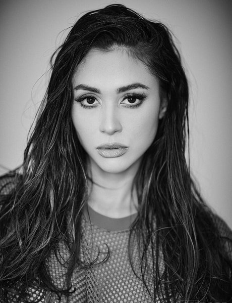 Lindsey Morgan