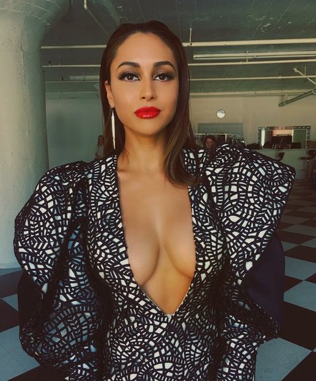 Lindsey Morgan OnlyFans 유출 누드 사진