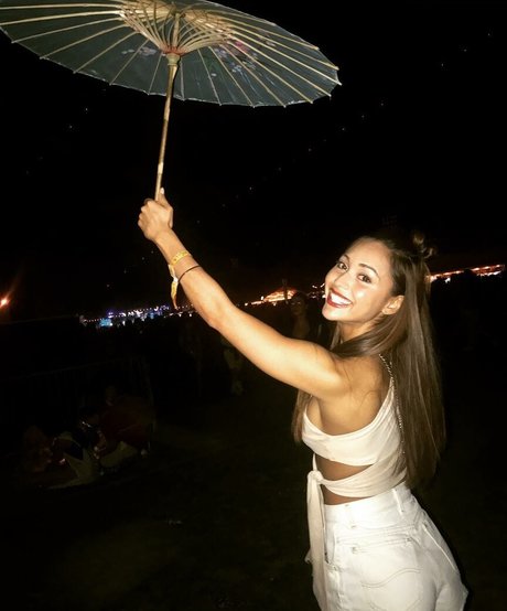 Nahá fotka uniklých OnlyFans od Lindsey Morgan