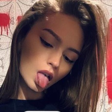Naken läckt OnlyFans-bild av Kristina Rybalchenko
