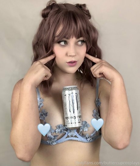 Nahá fotka uniklých OnlyFans od Buttercup Cosplays