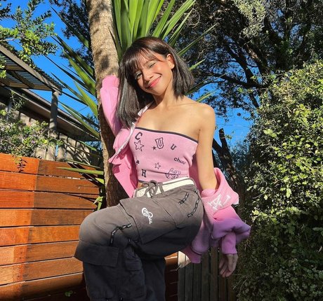 Eeeveenara OnlyFans 유출 누드 사진