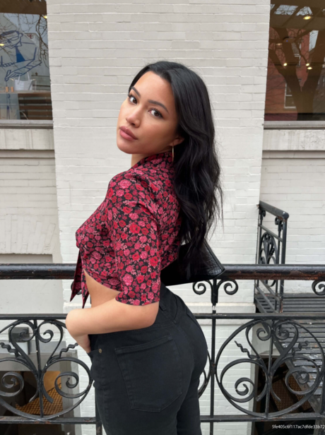 Julia Kelly
