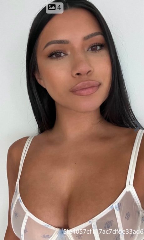 Julia Kelly