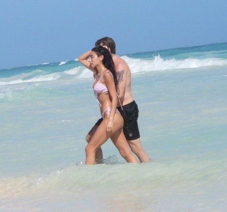 Naken läckt OnlyFans-bild av Chantel Jeffries