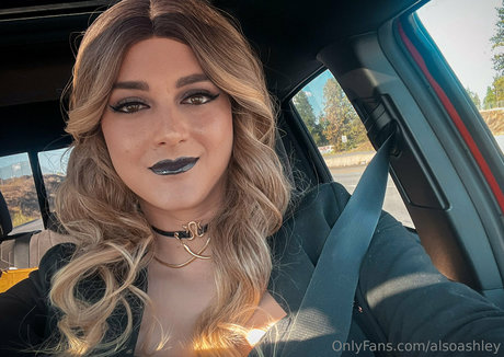 Nahá fotka uniklých OnlyFans od Ashley Barron