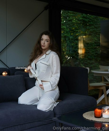 Charminggirl OnlyFans 유출 누드 사진